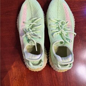 Adidas Yeezy Boost 350 V2